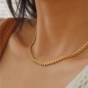 18K Hold Non-Tarnish Classic Wheat Chain NWT